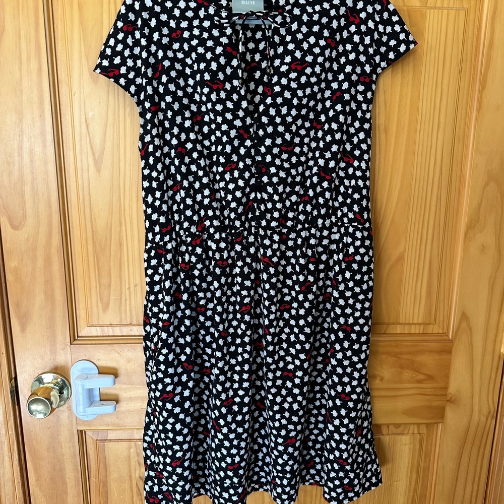 Anthropologie Maeve Black, White, Red Sunglass Dress, Size Medium